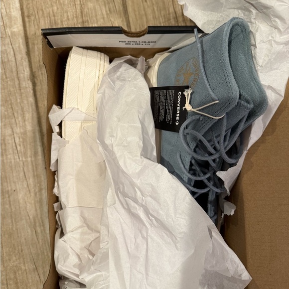 Converse Women's Blue Platform High-Top Sneakers - Picture 5 of 5